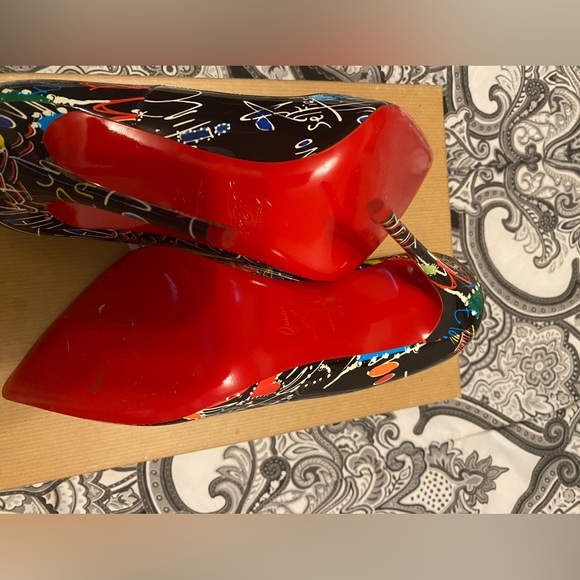 Beautiful pumps - Picture 2 of 4